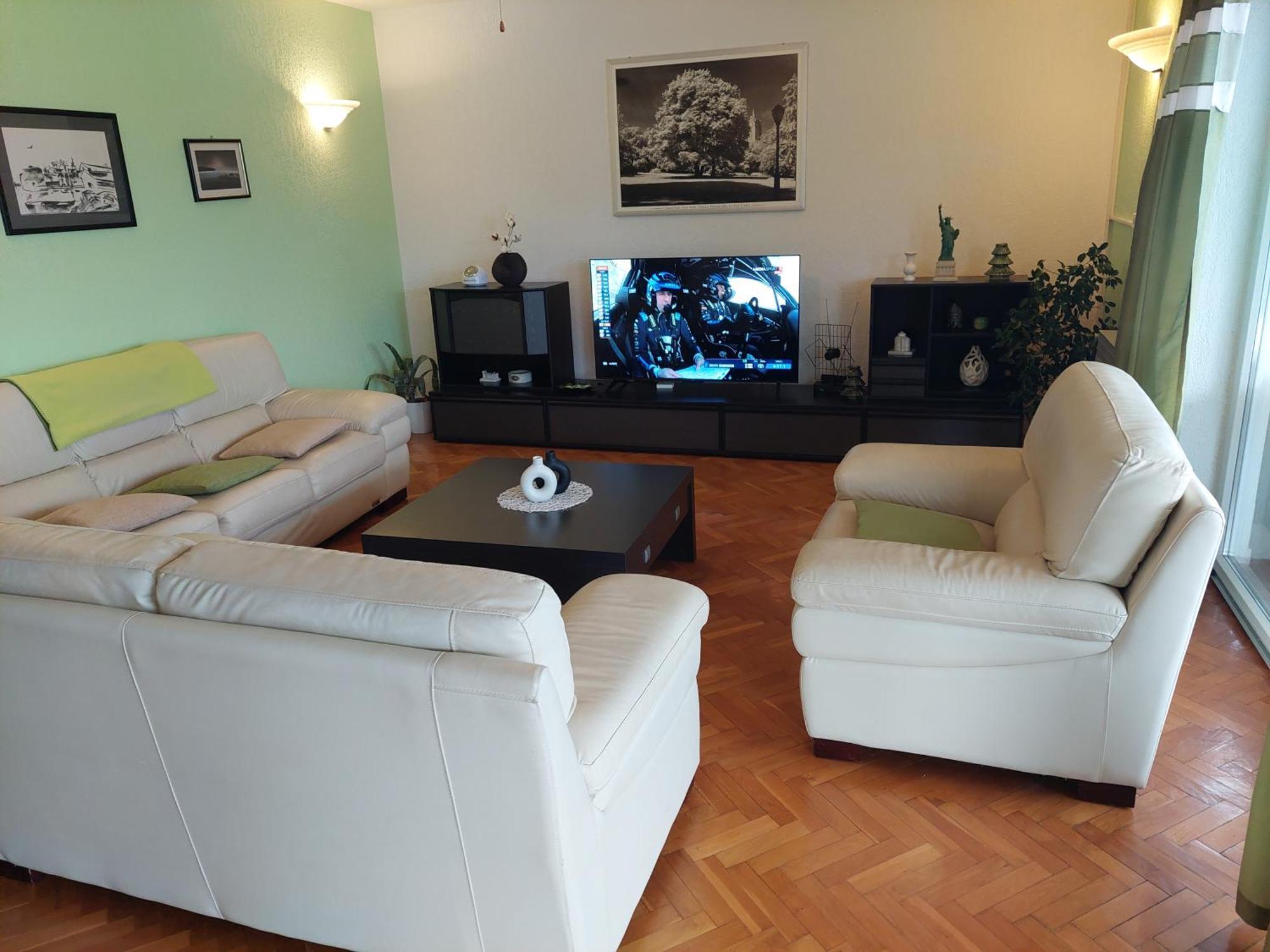 Vrata Jadrana 1 Apartment Rijeka Luaran gambar