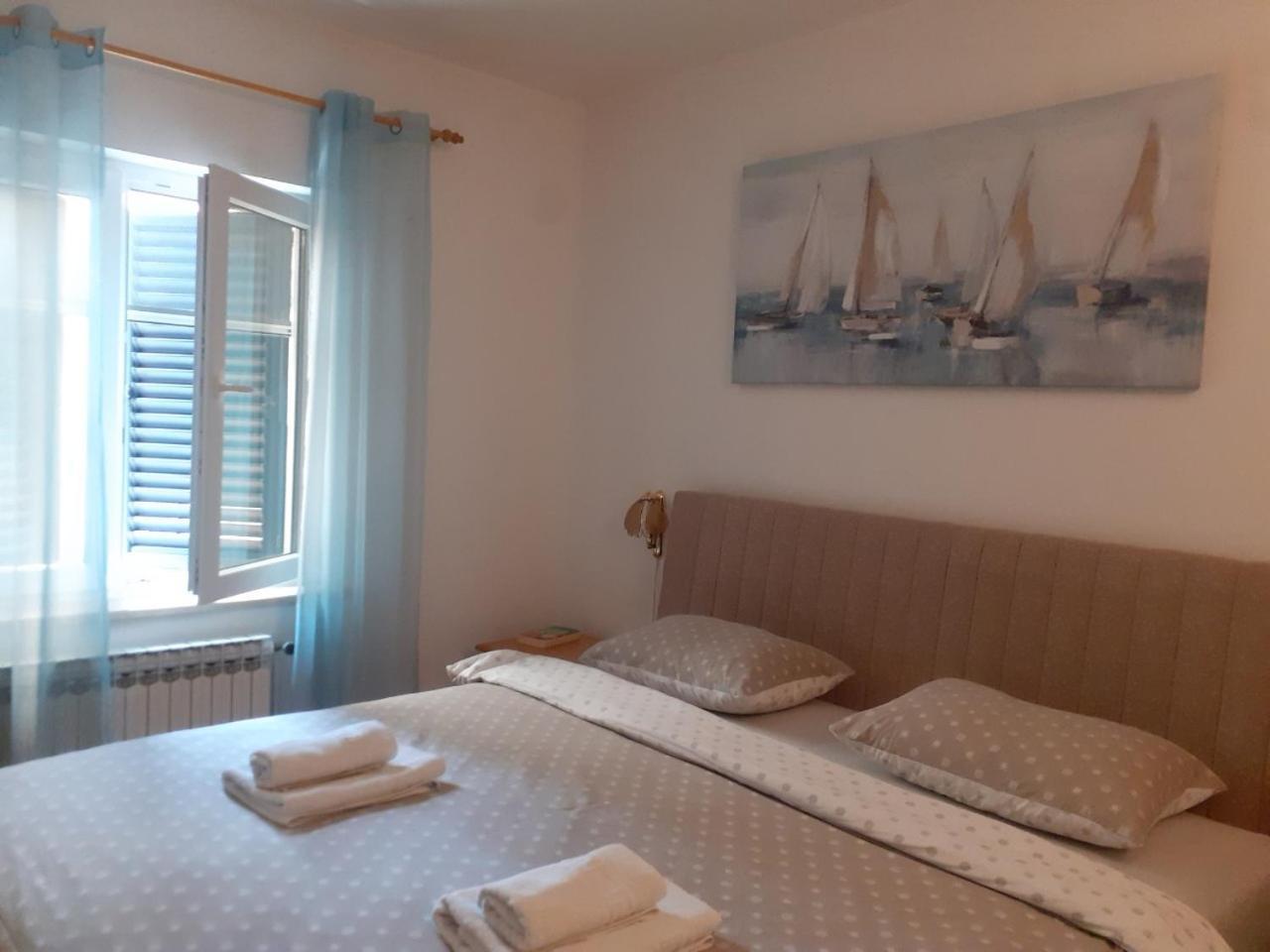 Vrata Jadrana 1 Apartment Rijeka Luaran gambar