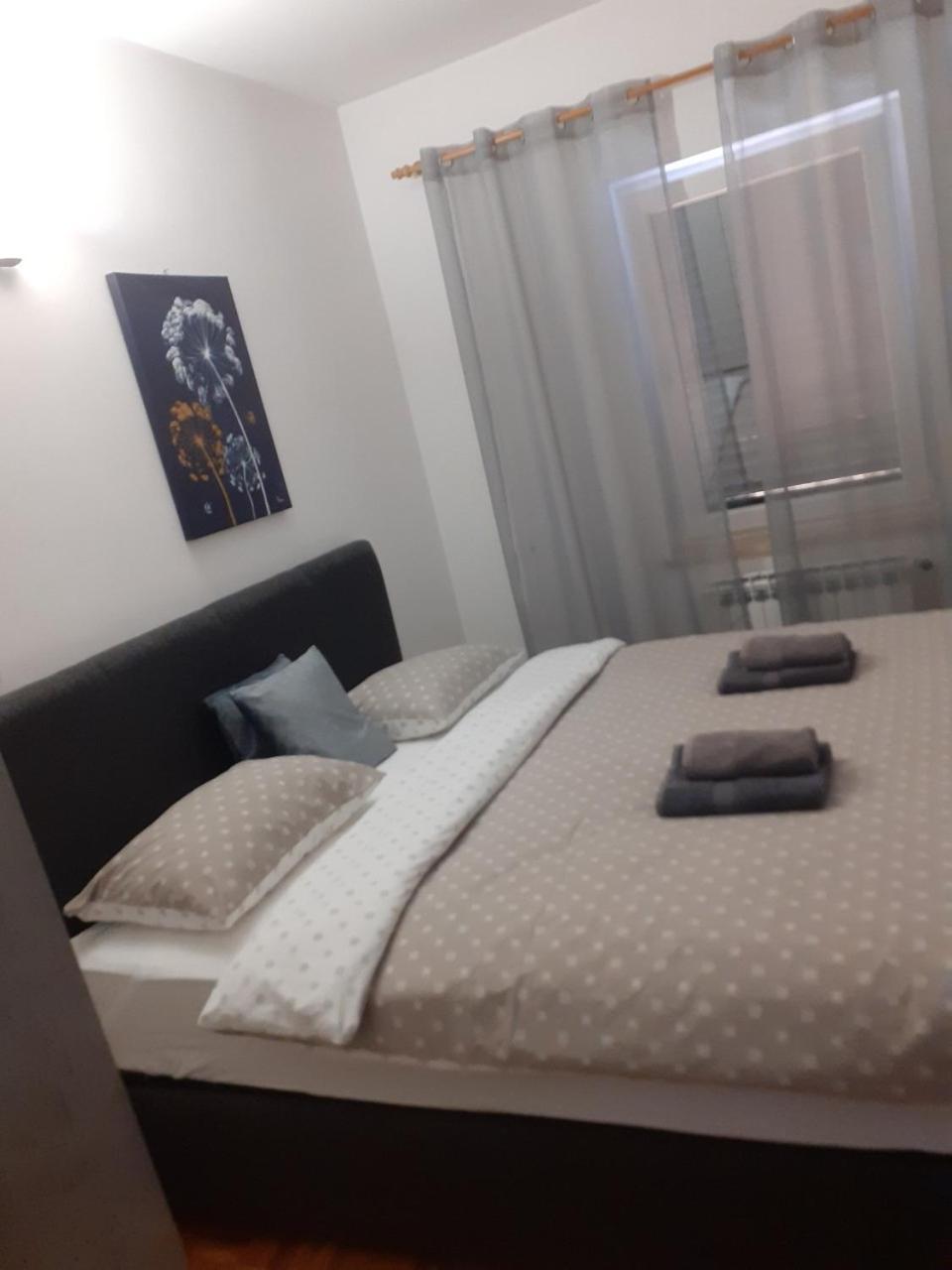 Vrata Jadrana 1 Apartment Rijeka Luaran gambar