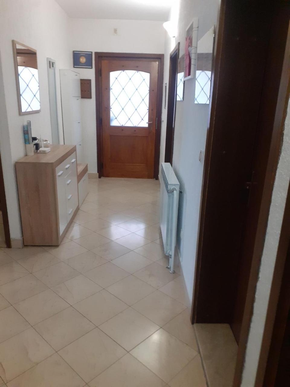 Vrata Jadrana 1 Apartment Rijeka Luaran gambar