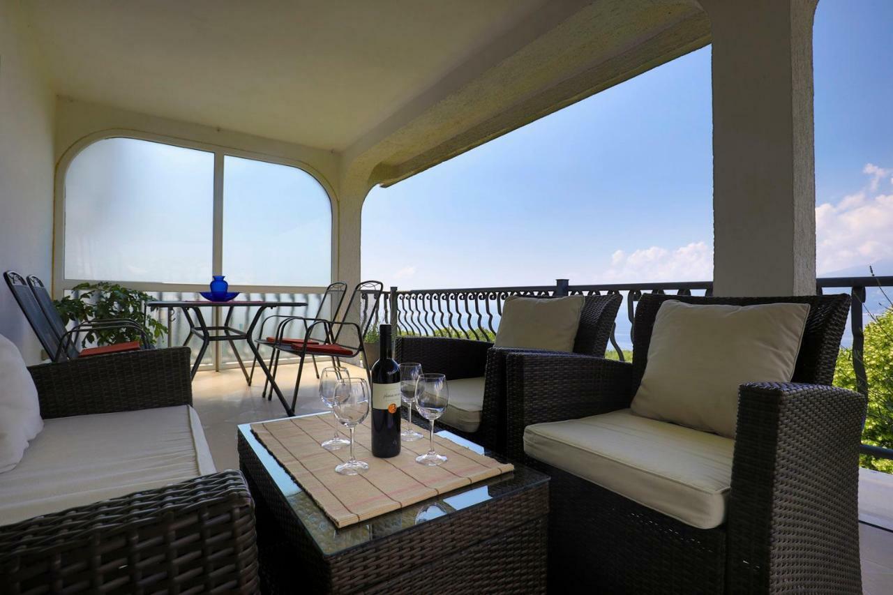 Vrata Jadrana 1 Apartment Rijeka Luaran gambar