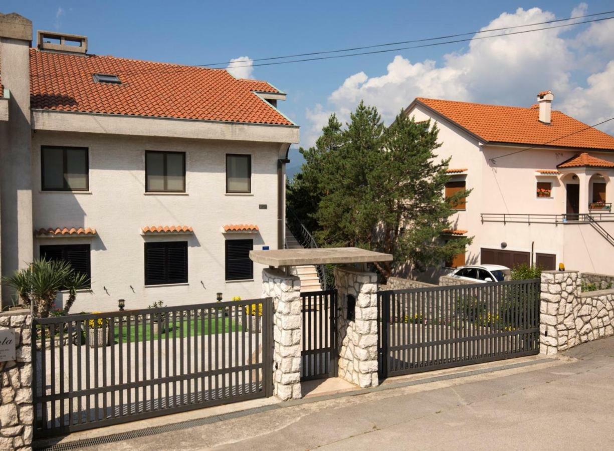 Vrata Jadrana 1 Apartment Rijeka Luaran gambar